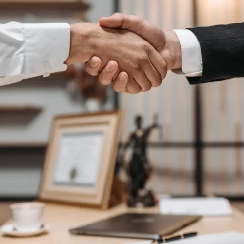Quais os direitos trabalhistas dos empregados por comissão?