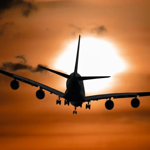 O que fazer quando o avião estiver cheio e for impedimento de embarcar?