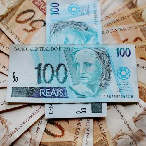 Nome negativado indevidamente, o que fazer?